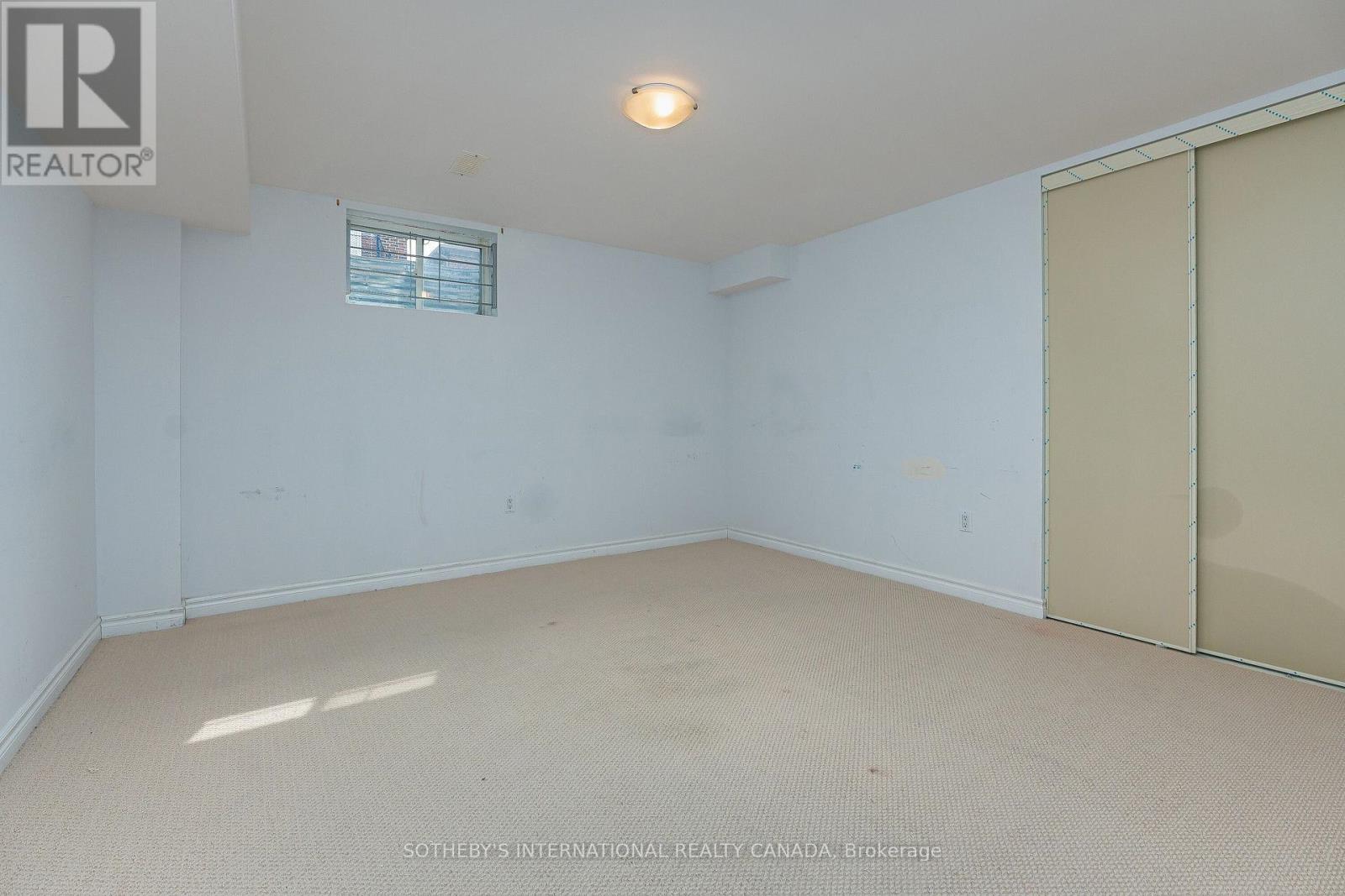 1 HERBERT WALES CRESCENT - 32