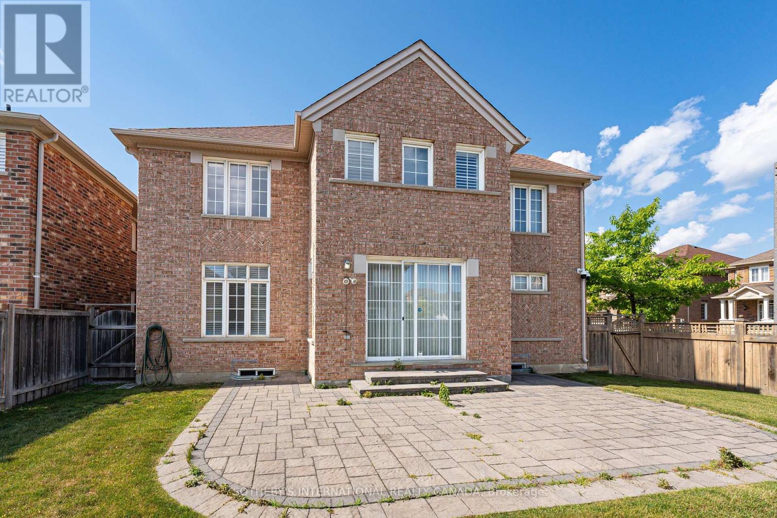 1 HERBERT WALES CRESCENT - 41