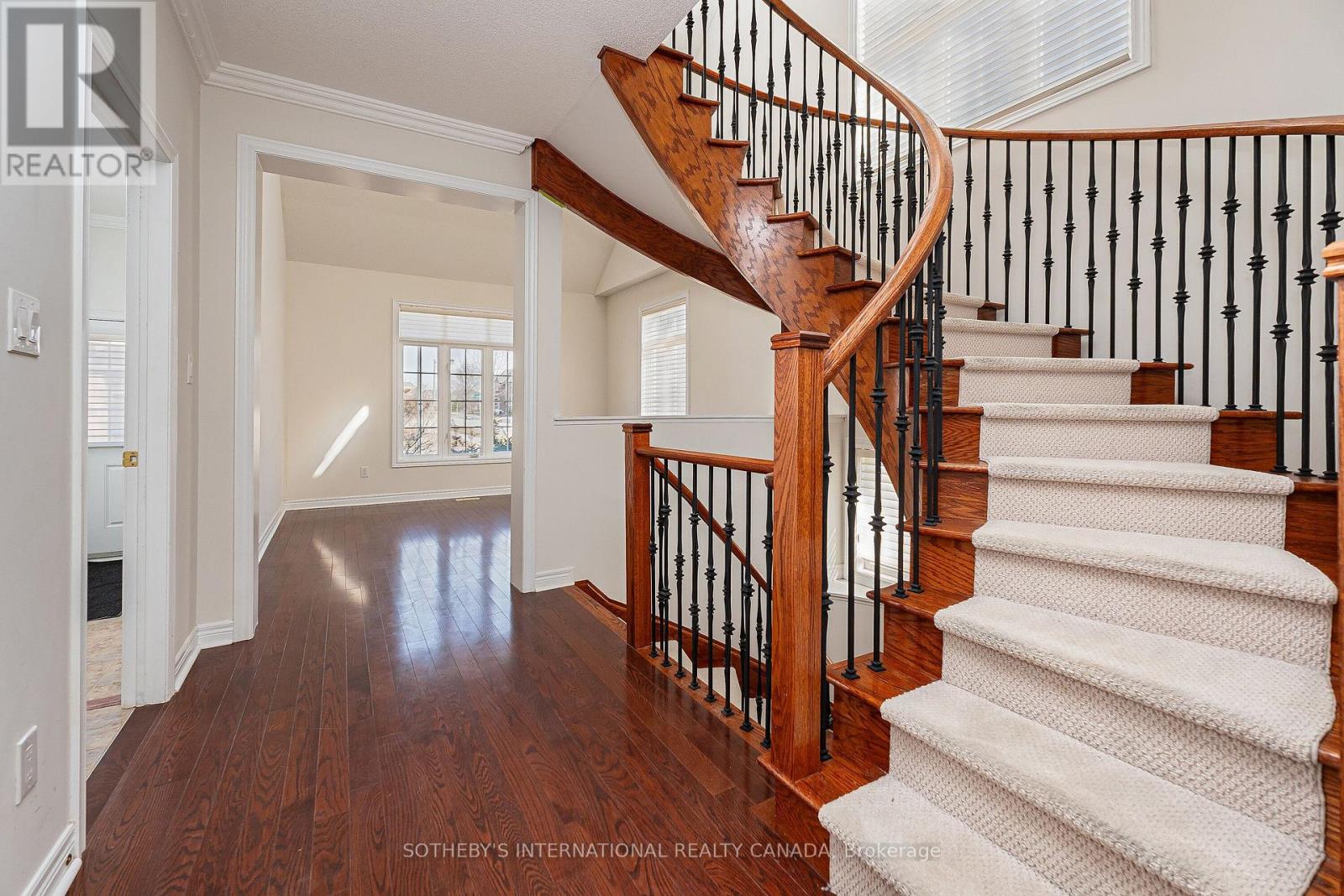 1 HERBERT WALES CRESCENT - 8