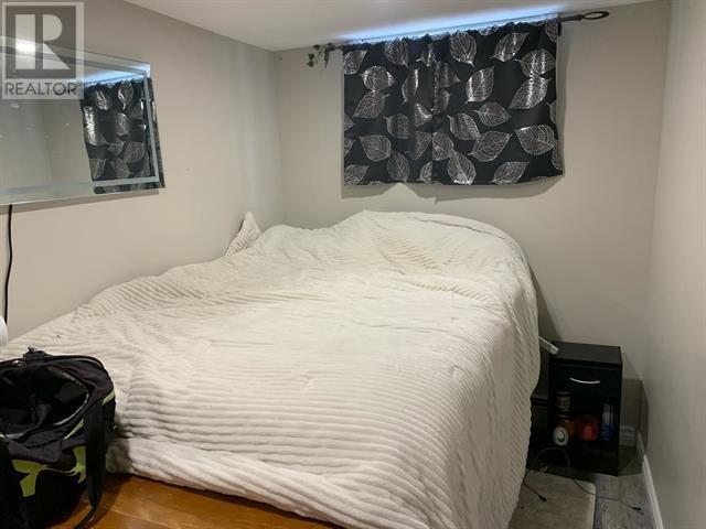 485 Wellington ST W - 15