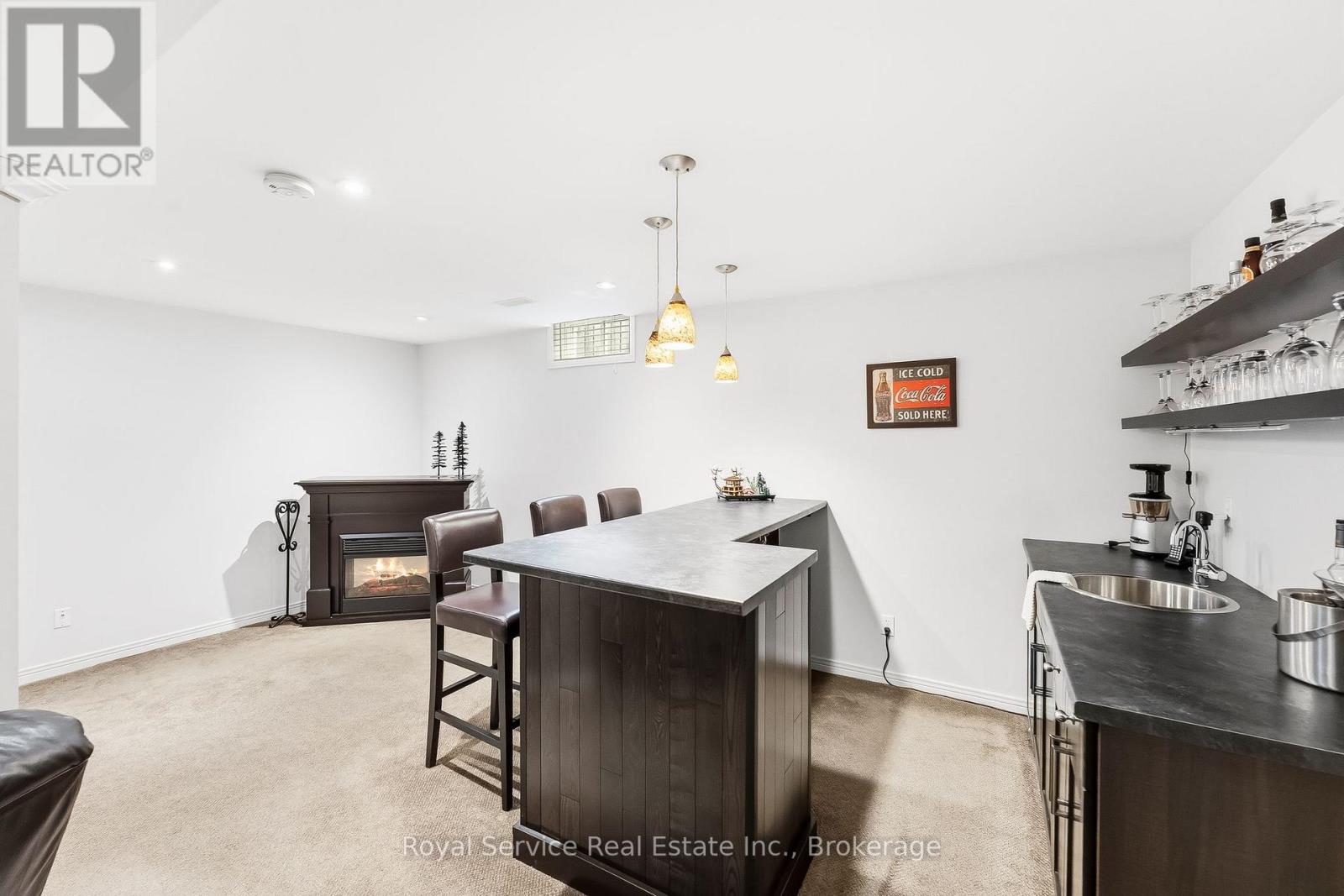 116 AVONDALE DRIVE - 36