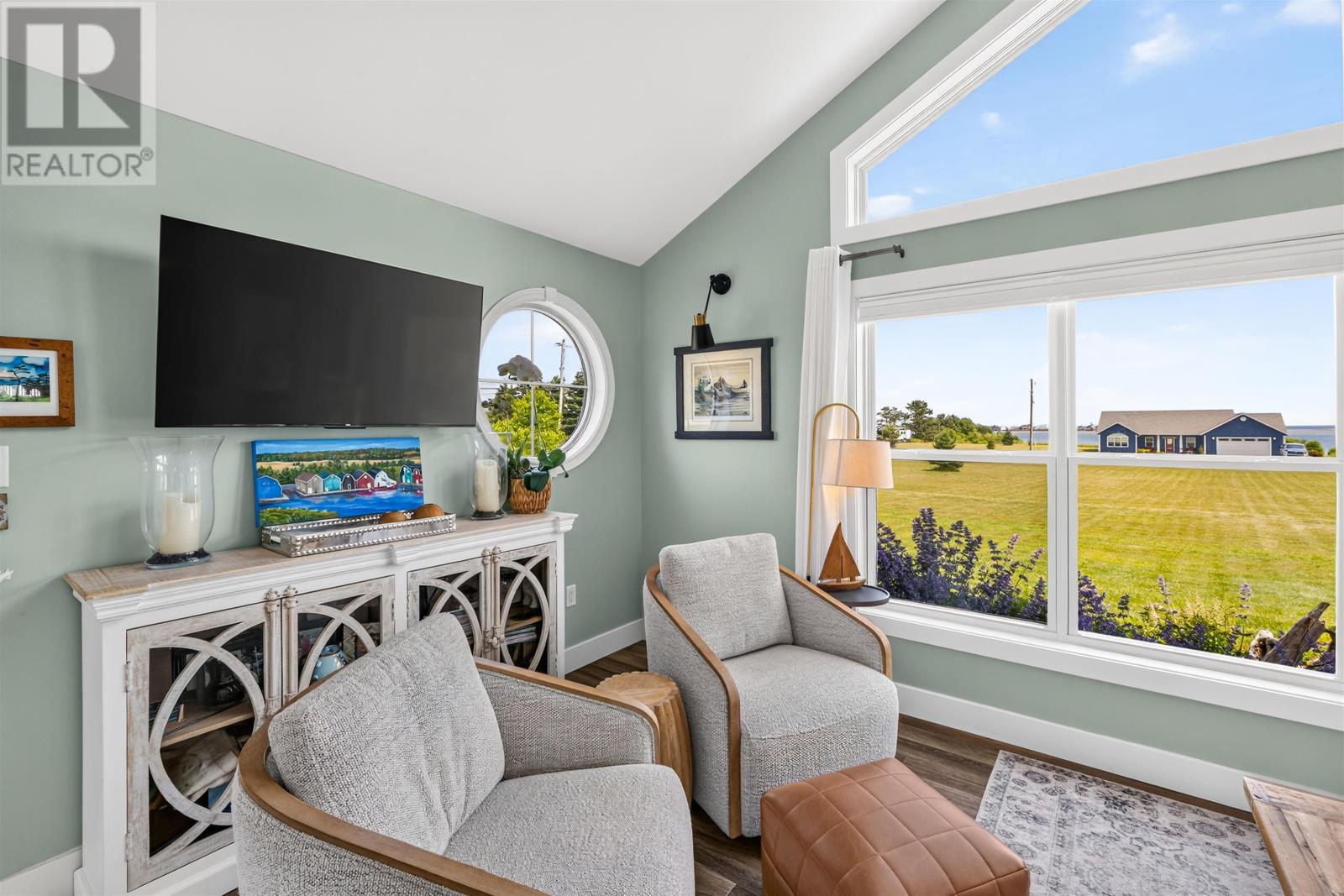 42 Blue Heron Crescent - 12