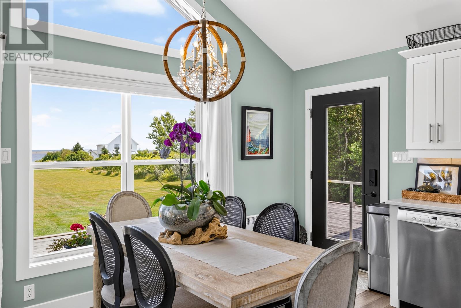 42 Blue Heron Crescent - 17