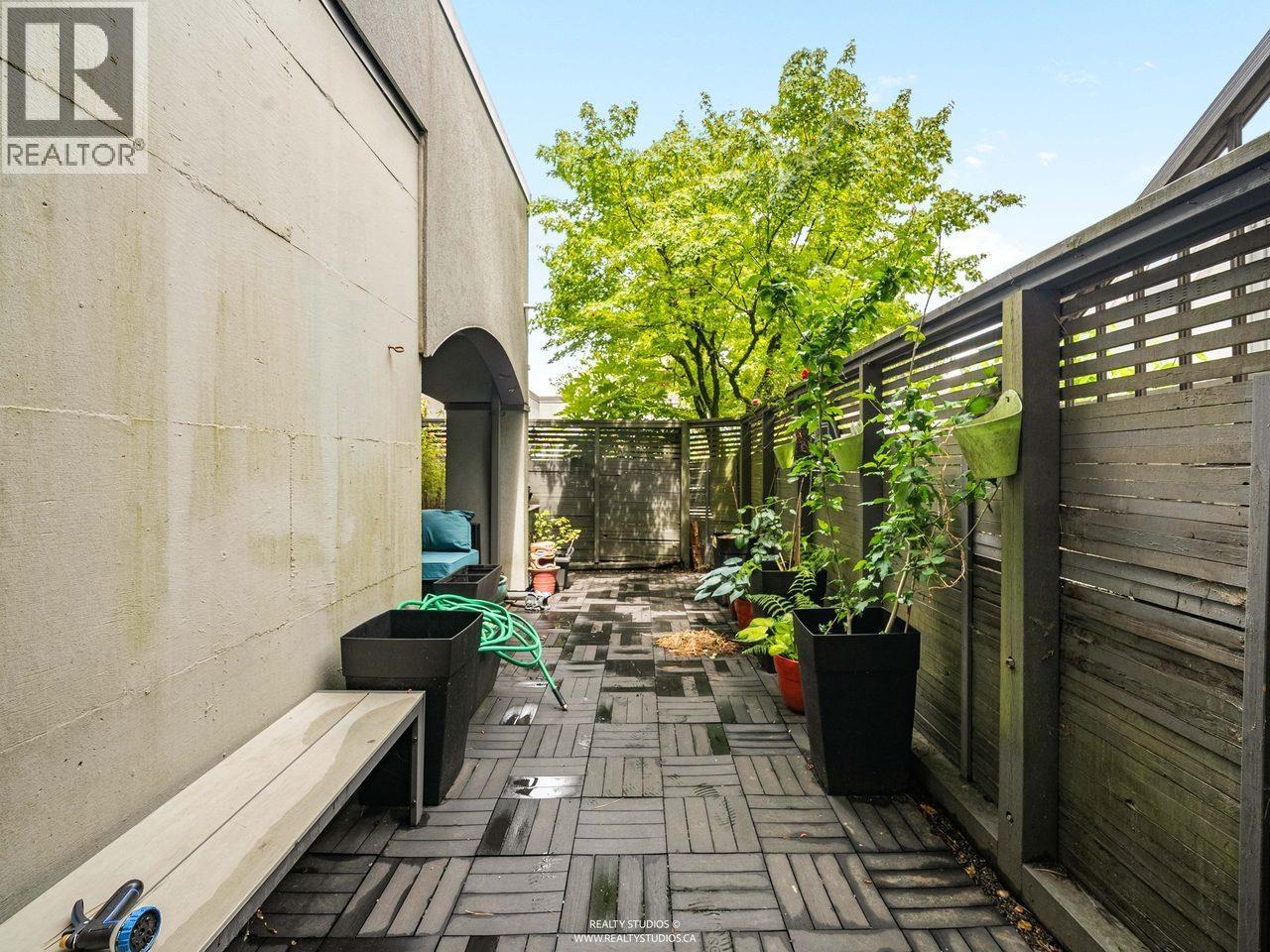 2 Bed, 3 Bath House for Sale in Vancouver – 1330 W 7TH AVENUE, Vancouver – MLS# R3145000 - Image 7