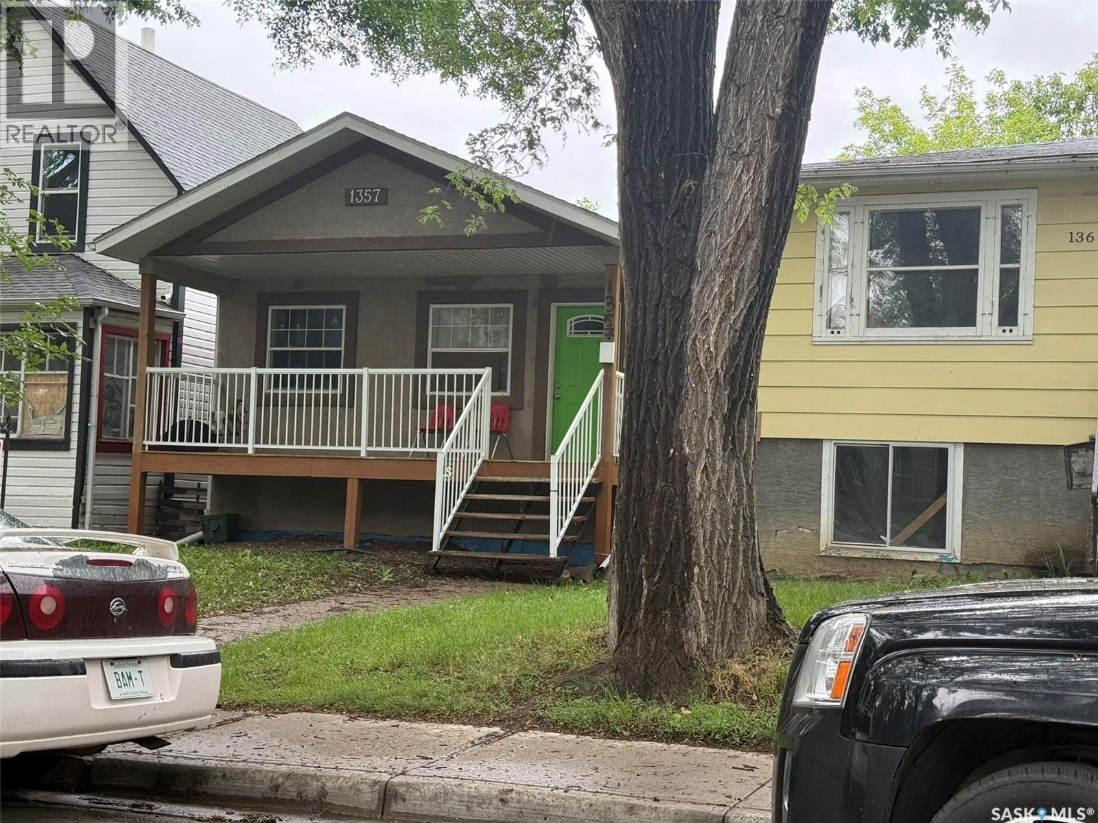 1357 Rae STREET - 1