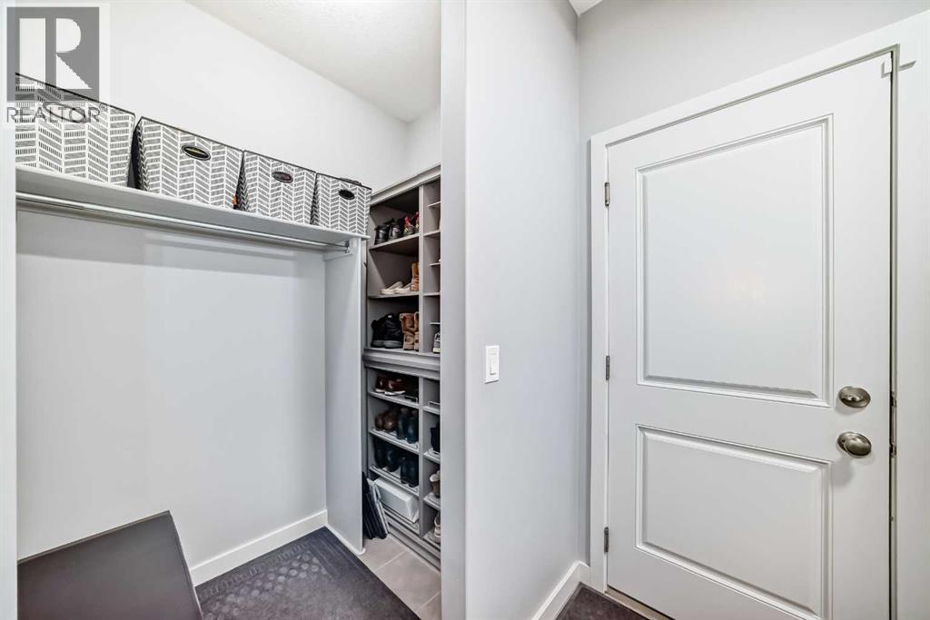 6 Canals Court SW - 21
