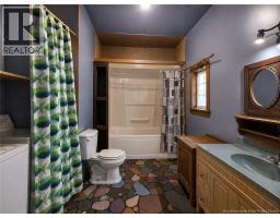 230 Wilson Point, Miscou, NB E8T4R4 Photo 12