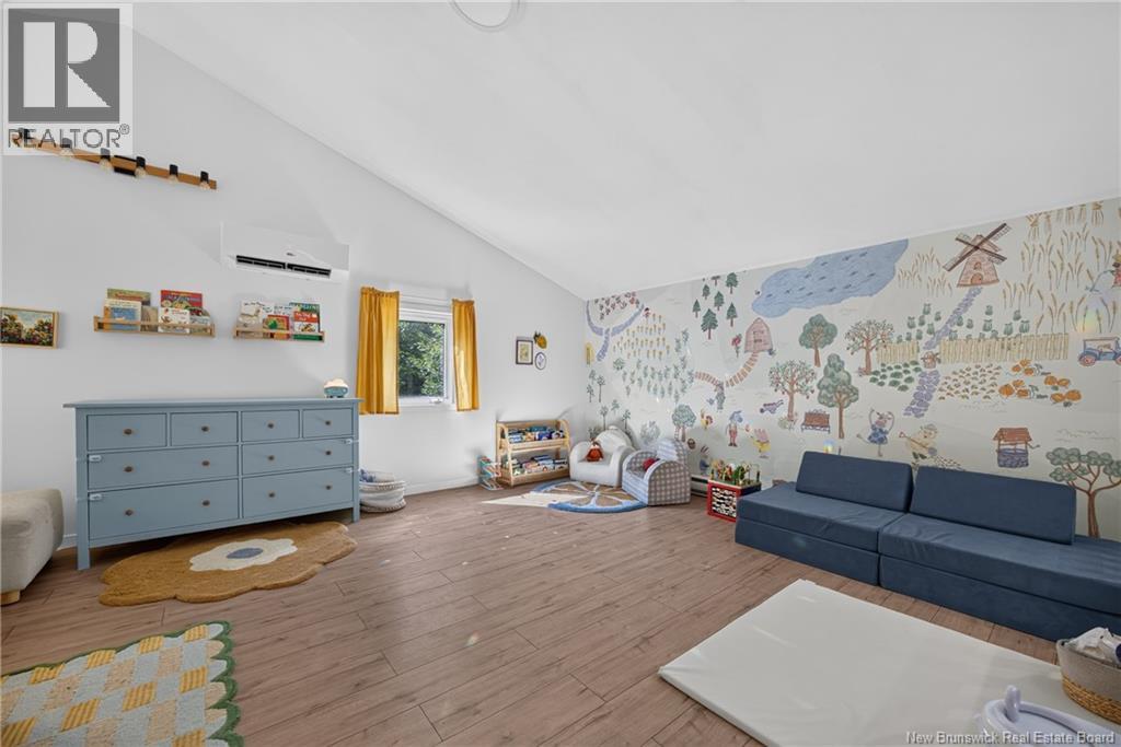 6 Lillian Lane - 39