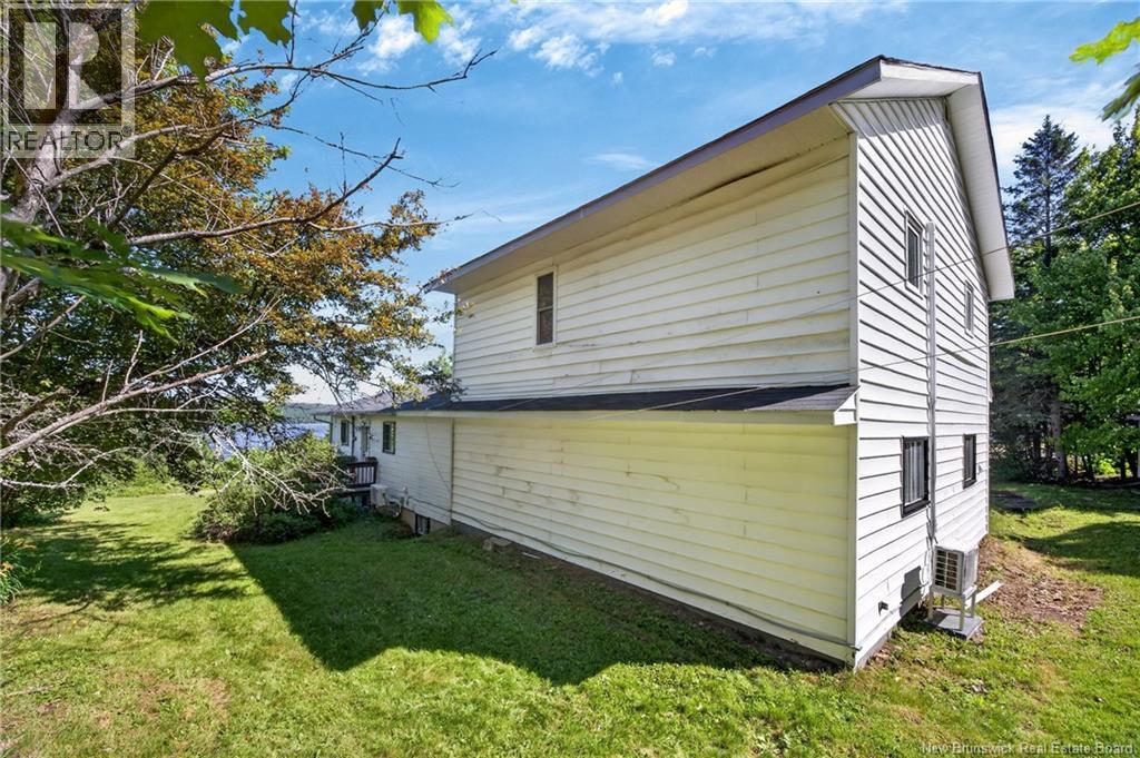 6 Lillian Lane - 5