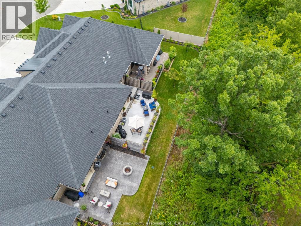 223 Livingstone CRESCENT - 10