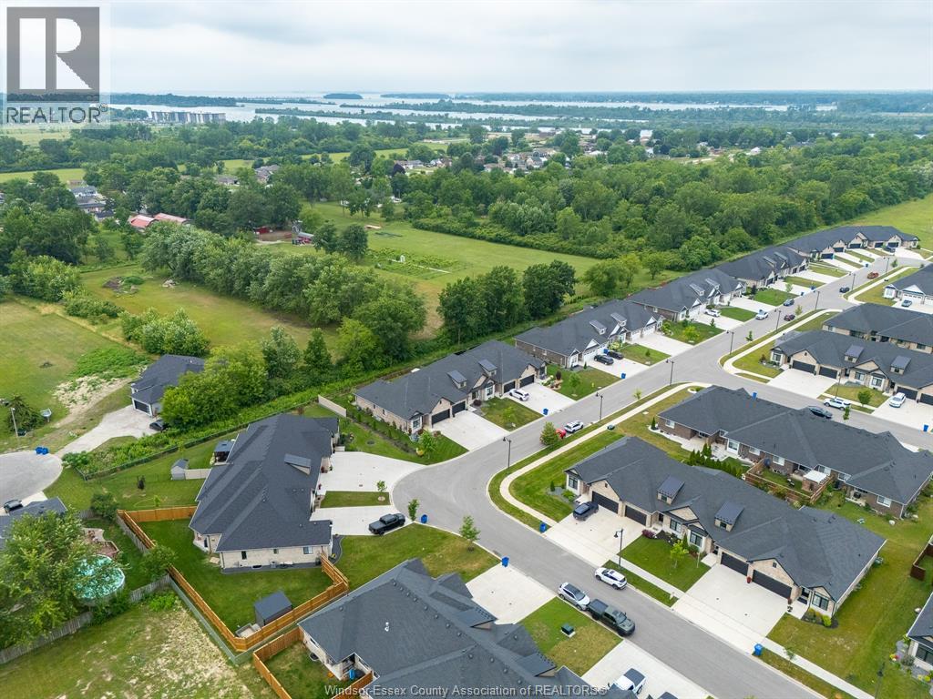 223 Livingstone CRESCENT - 13