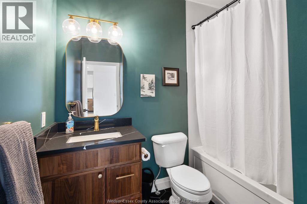 223 Livingstone CRESCENT - 31