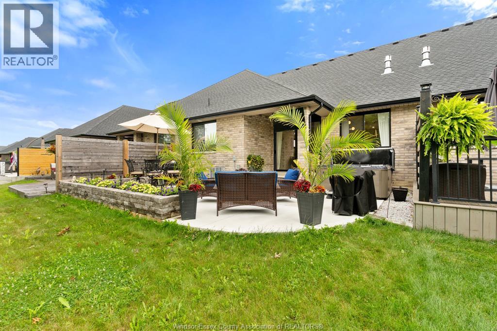 223 Livingstone CRESCENT - 40