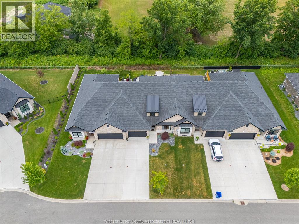 223 Livingstone CRESCENT - 6