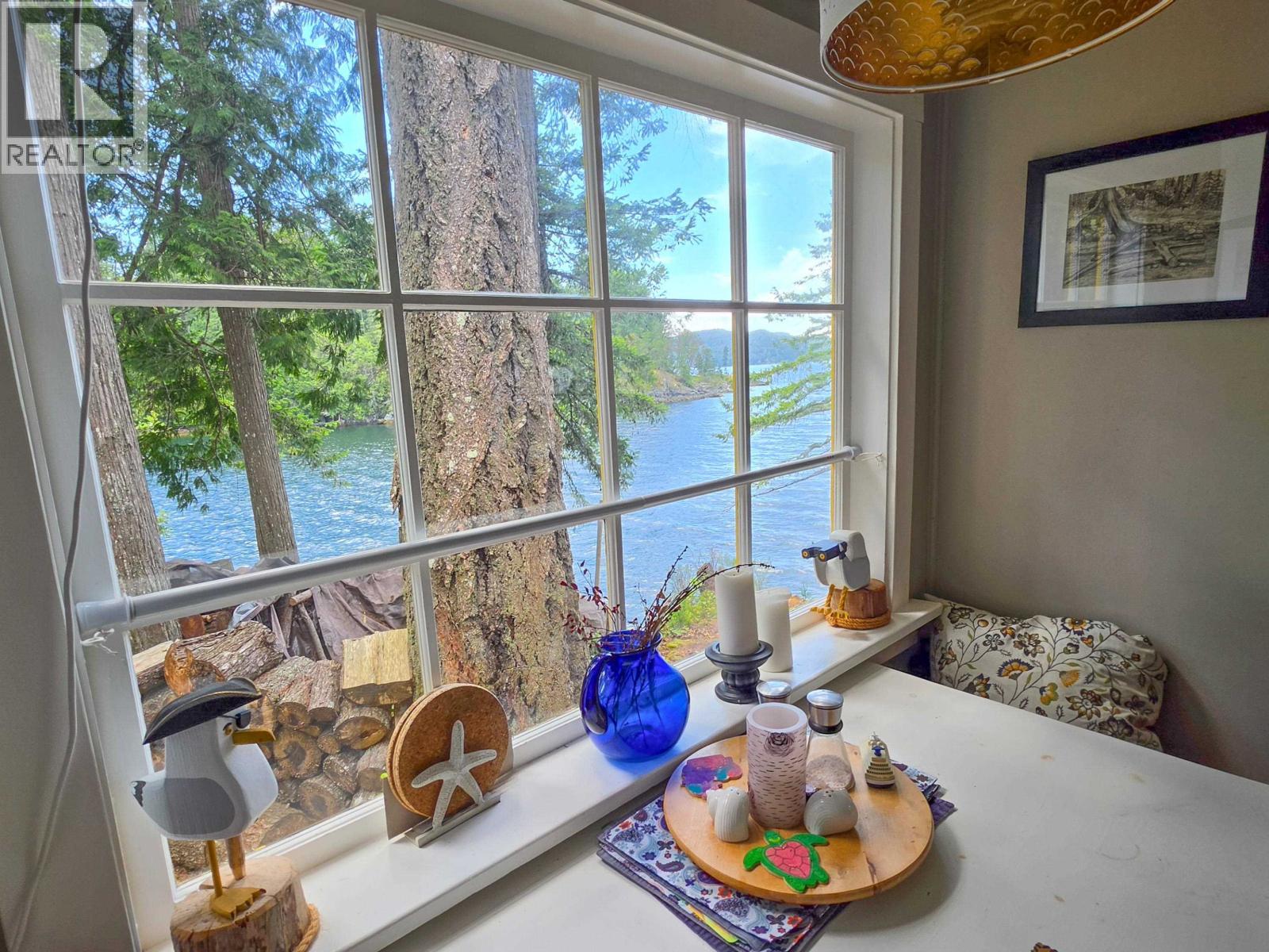 311 ARTHUR ROAD, Gambier Island