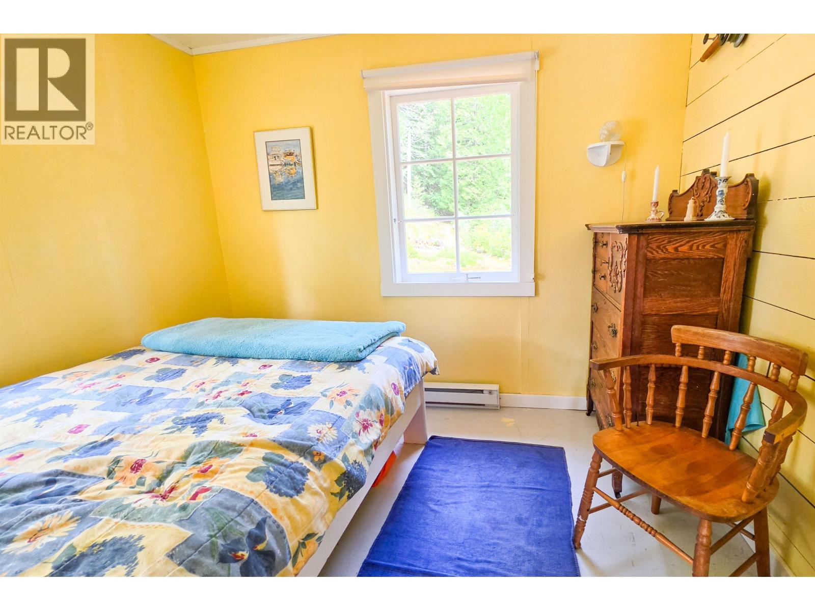 311 ARTHUR ROAD, Gambier Island