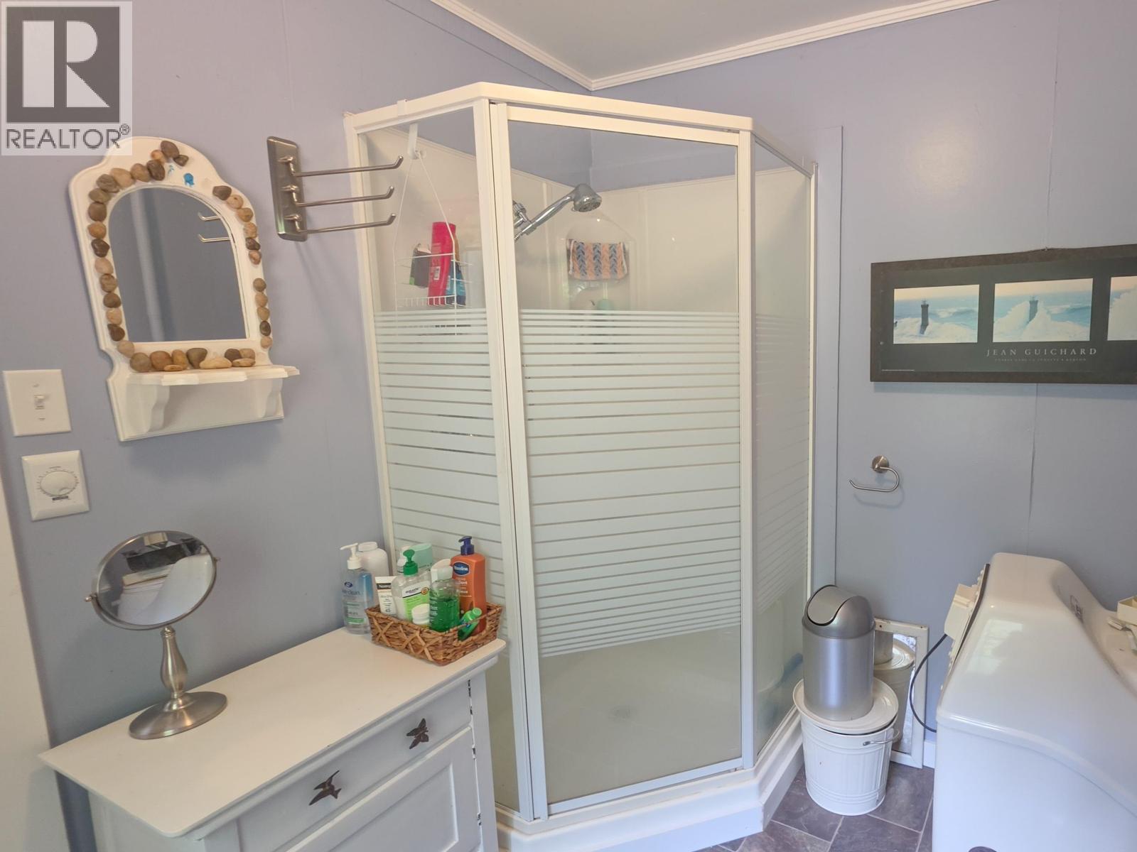 311 ARTHUR ROAD, Gambier Island