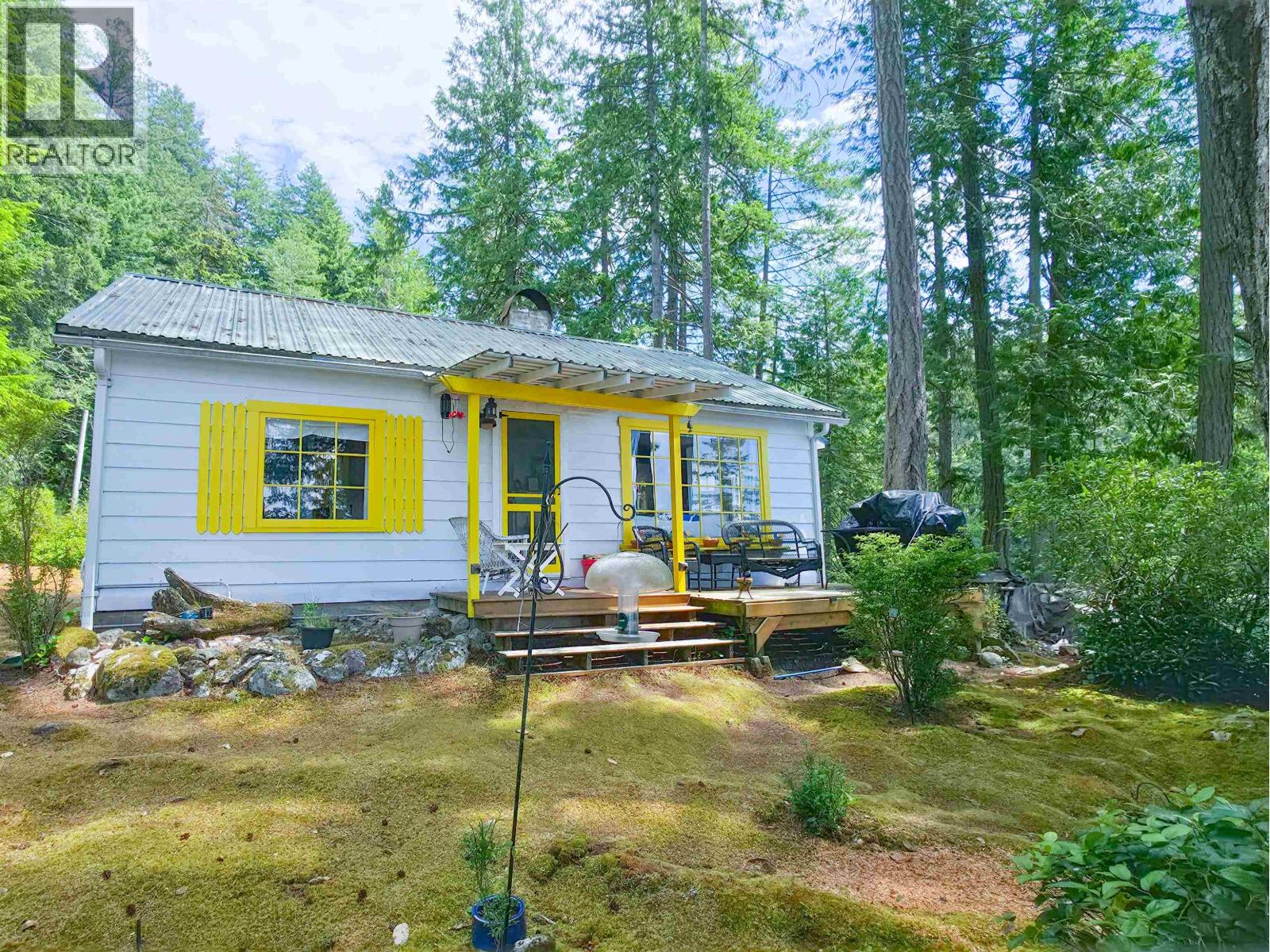 311 ARTHUR ROAD, Gambier Island