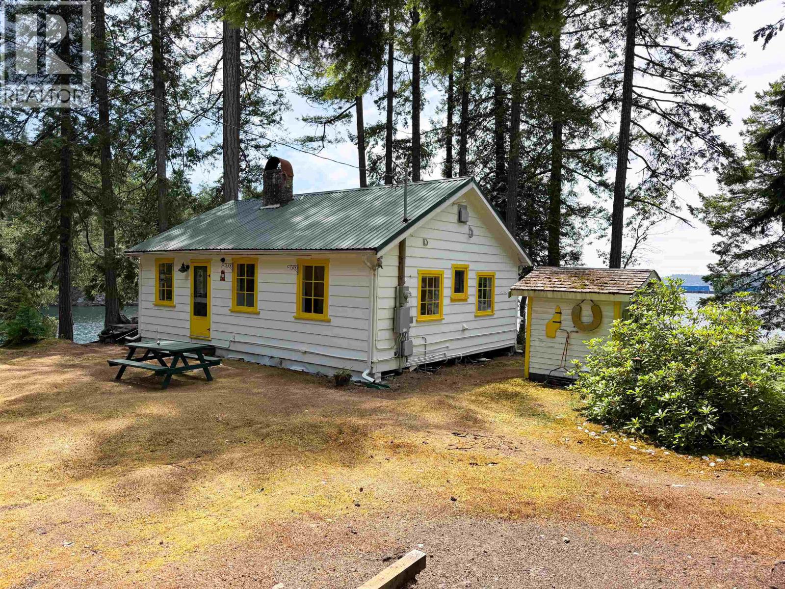 311 ARTHUR ROAD, Gambier Island