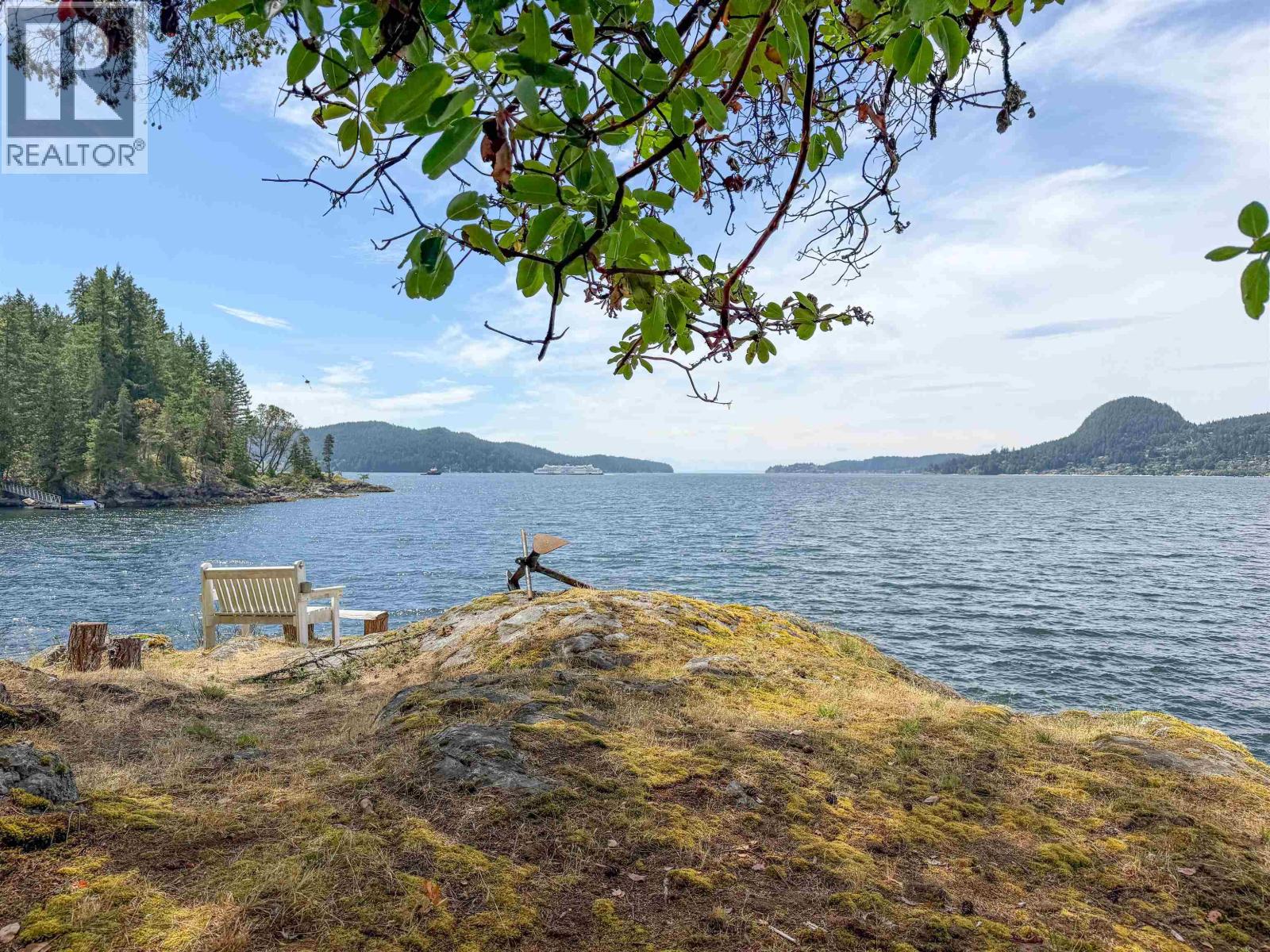 311 ARTHUR ROAD, Gambier Island