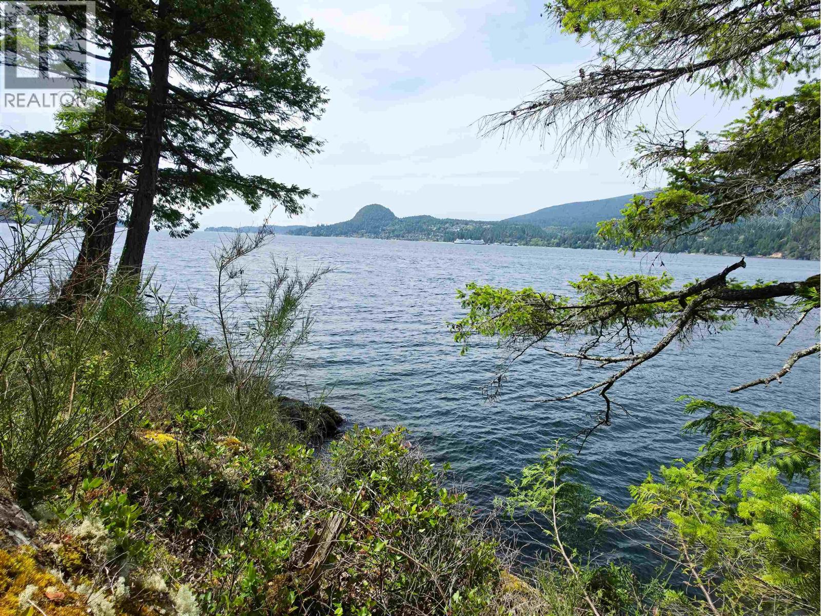 311 ARTHUR ROAD, Gambier Island
