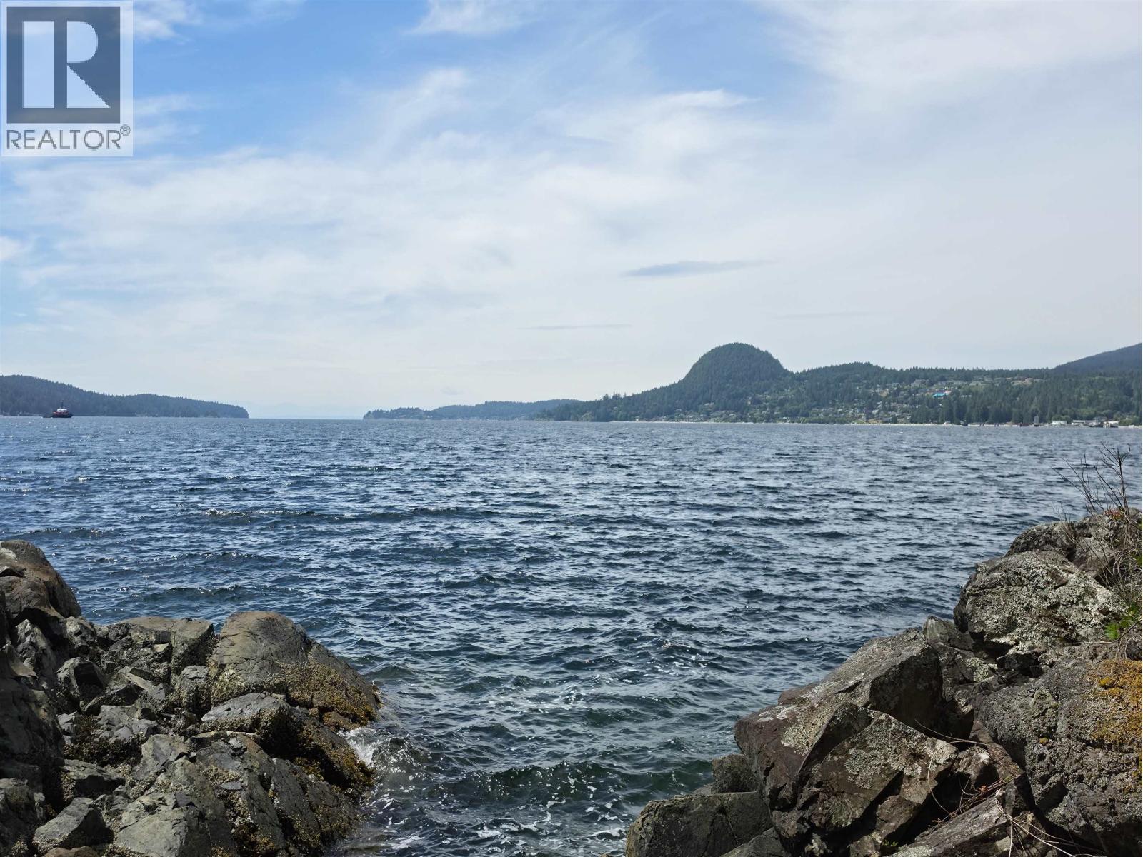 311 ARTHUR ROAD, Gambier Island