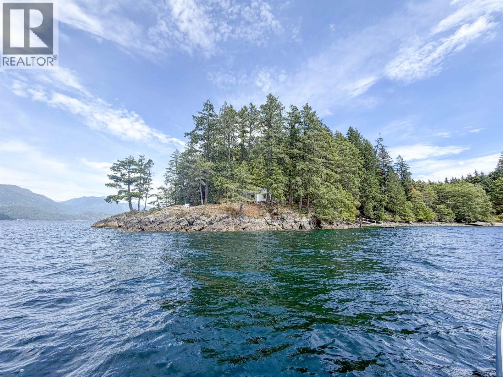 311 ARTHUR ROAD, Gambier Island