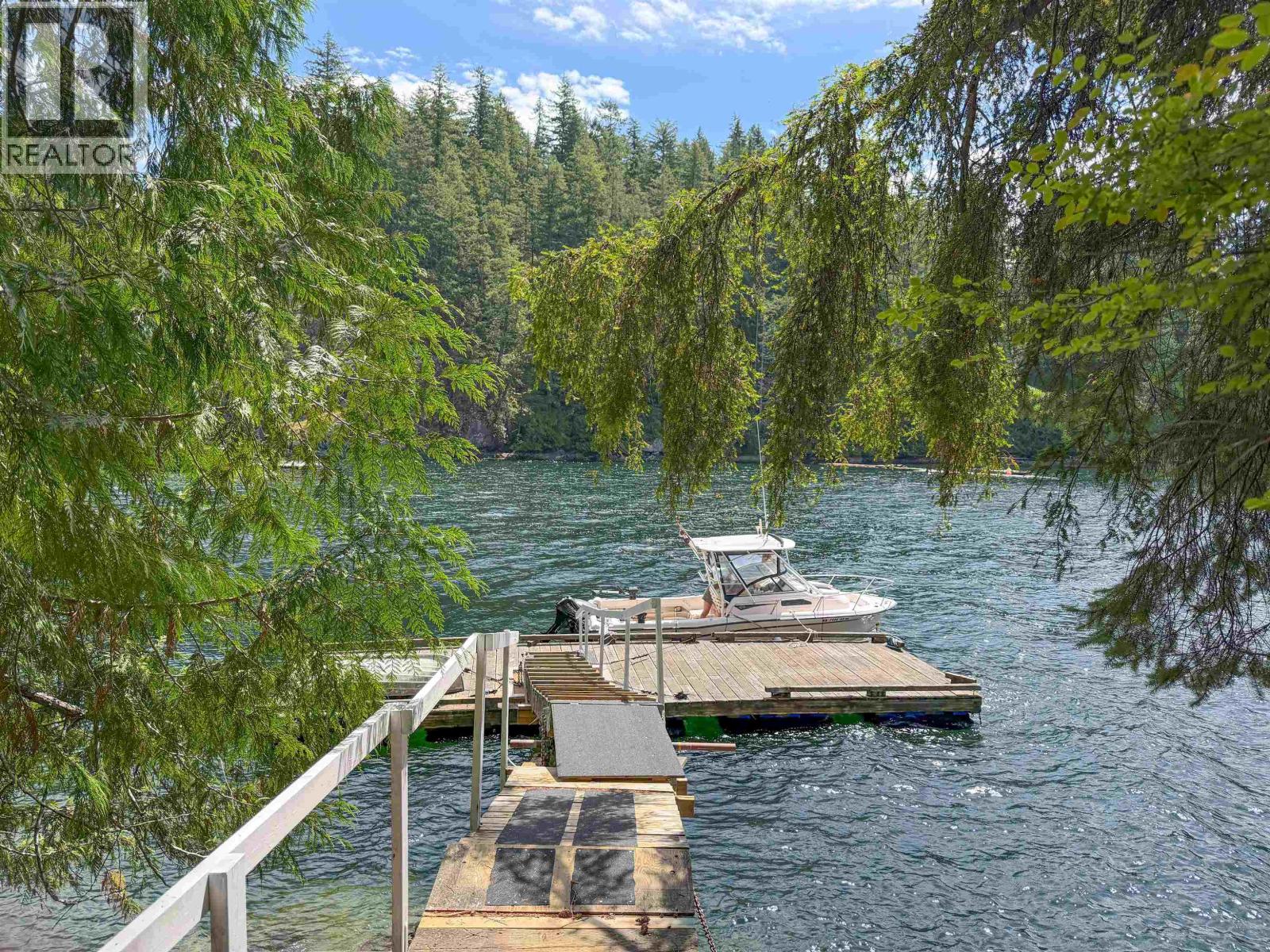 311 ARTHUR ROAD, Gambier Island