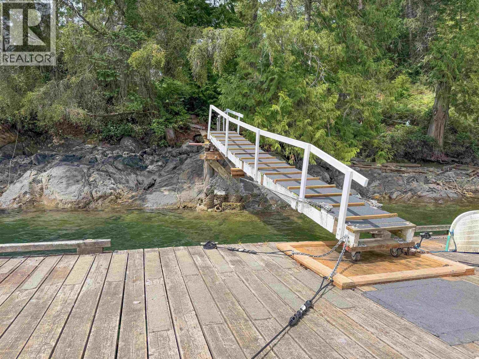 311 ARTHUR ROAD, Gambier Island