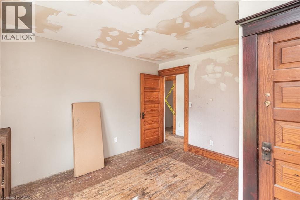 530 KING Street - 27