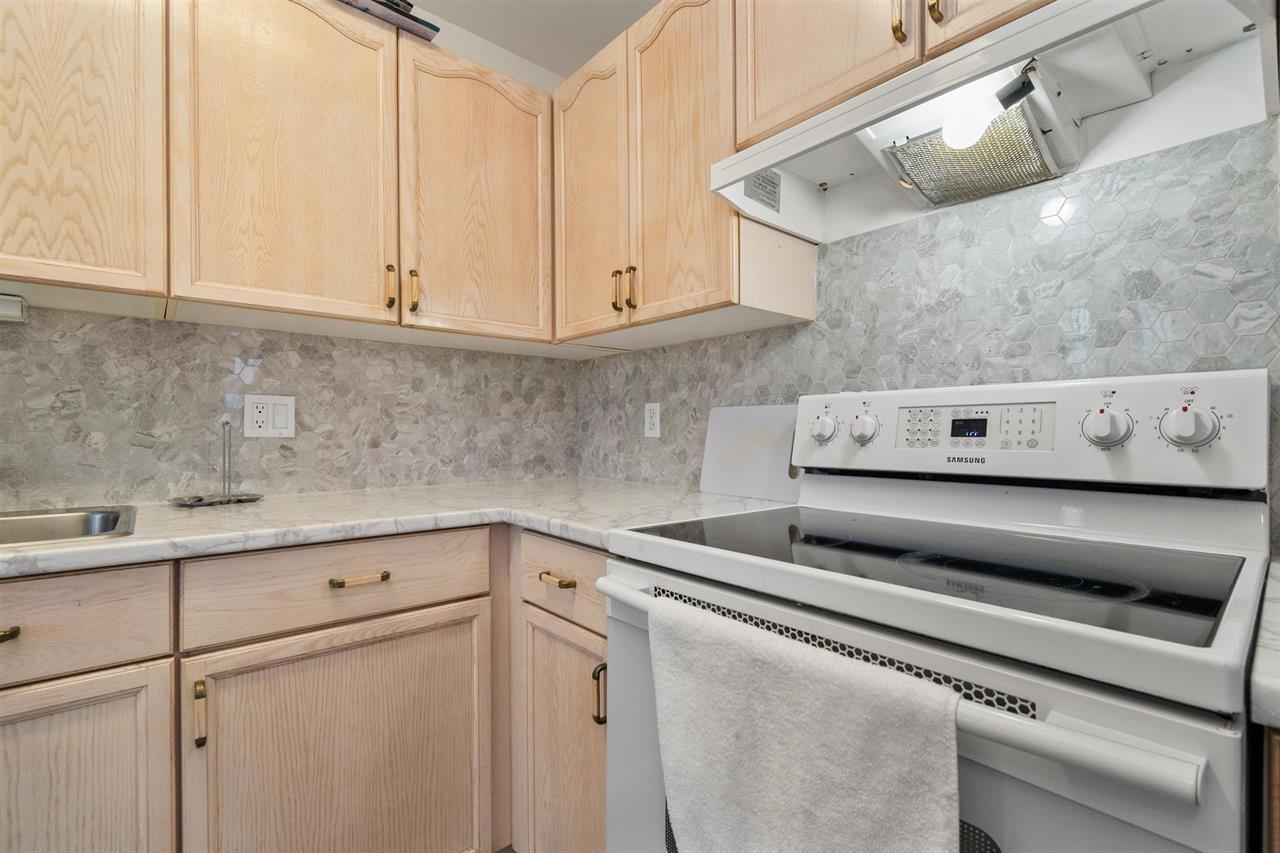 204 46000 FIRST AVENUE, Chilliwack Downtown, Chilliwack