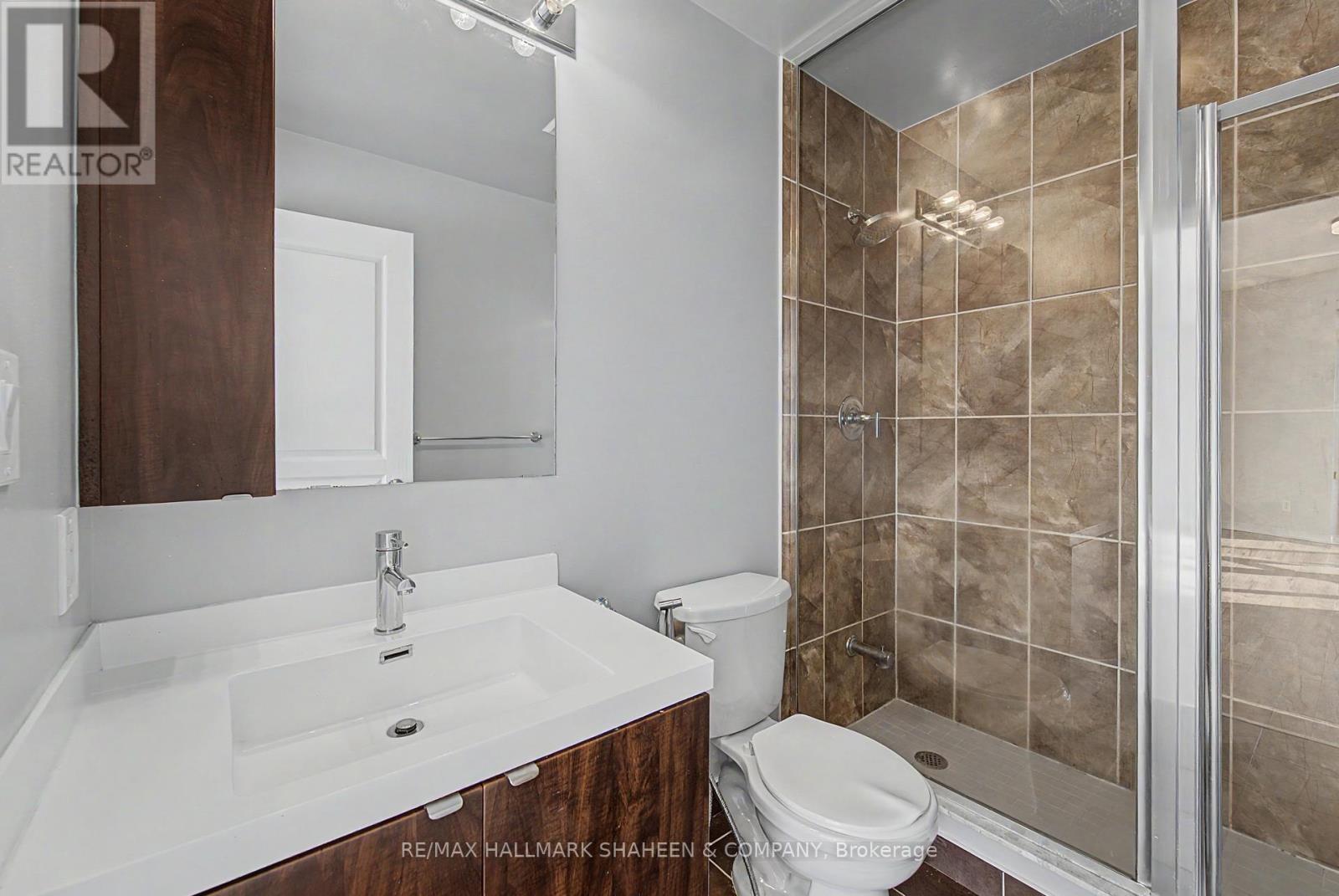 #1815 352 FRONT STREET W - 20
