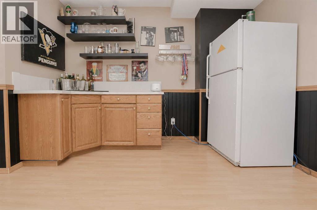 804 Cherry Crescent - 29