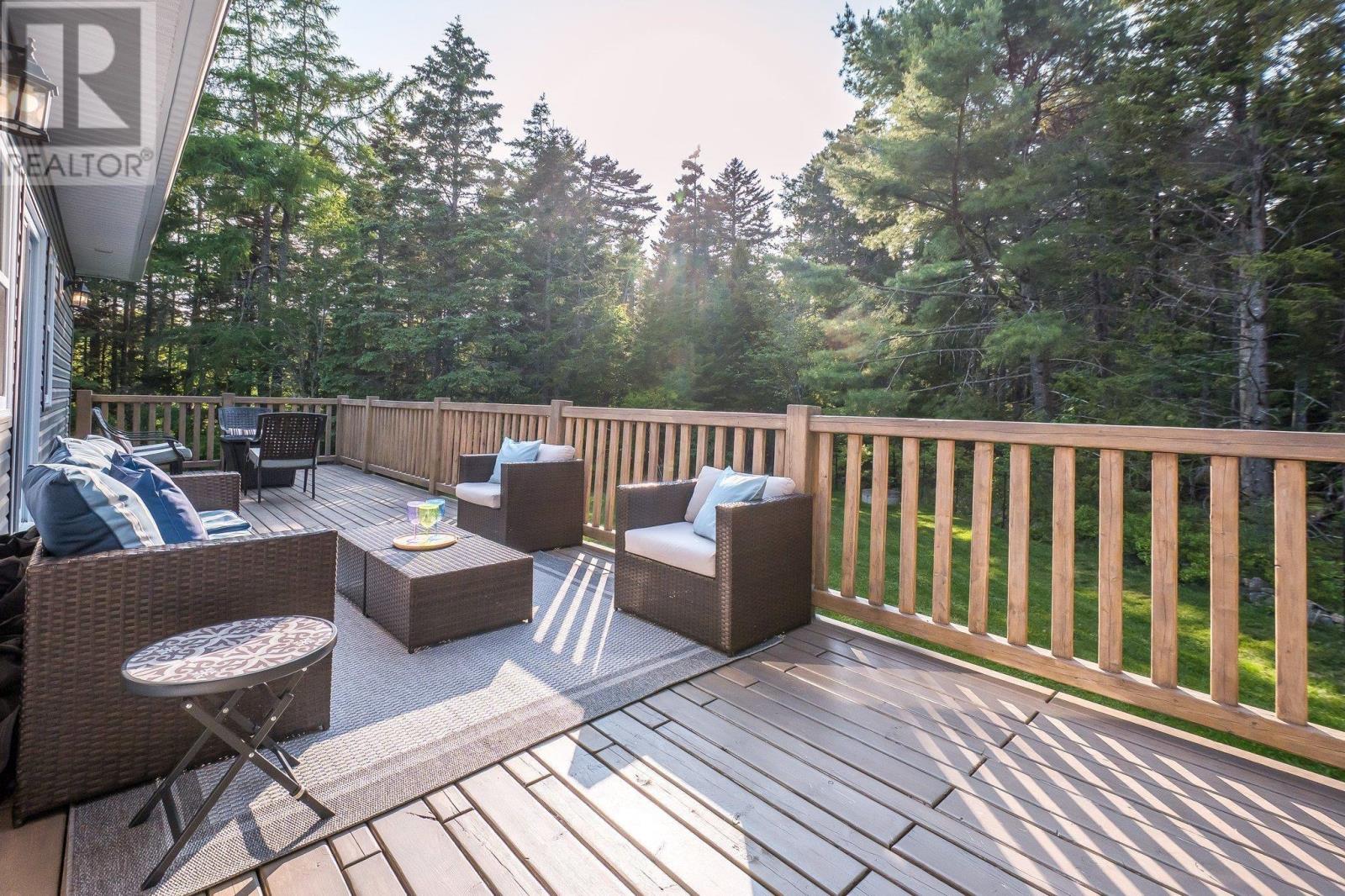 331 Masons Point Road - 40