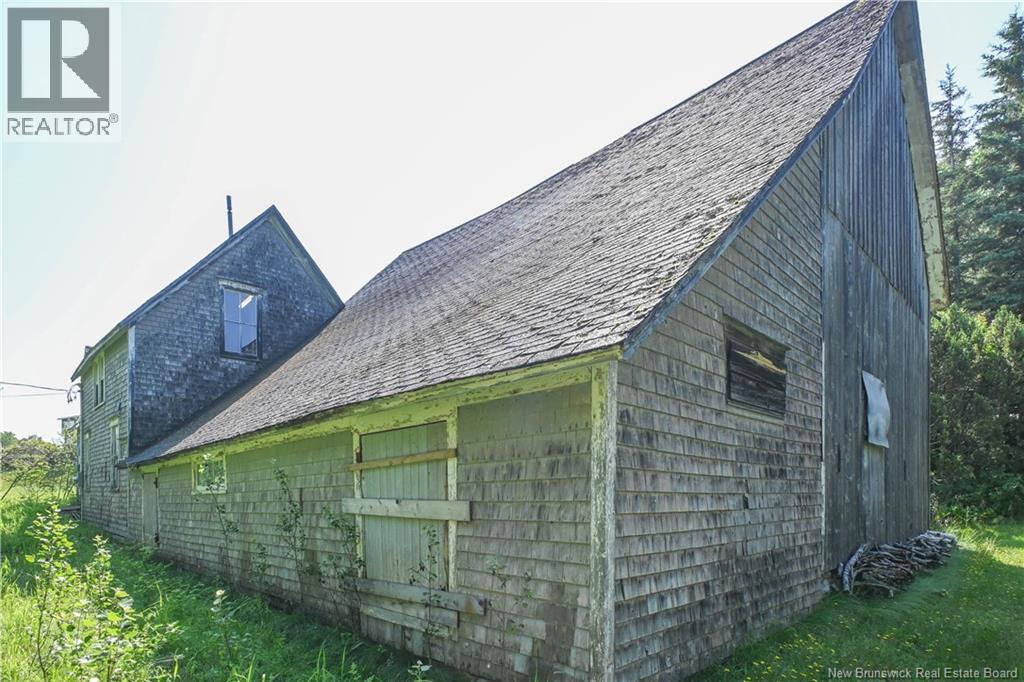 325 rue Savoie Ouest - 11