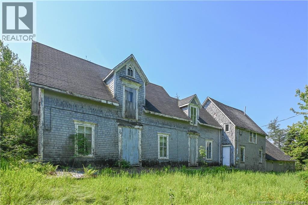 325 rue Savoie Ouest - 1