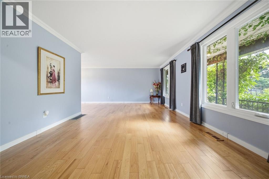 106 MEMORIAL Drive - 3