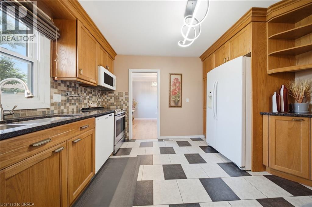 106 MEMORIAL Drive - 9