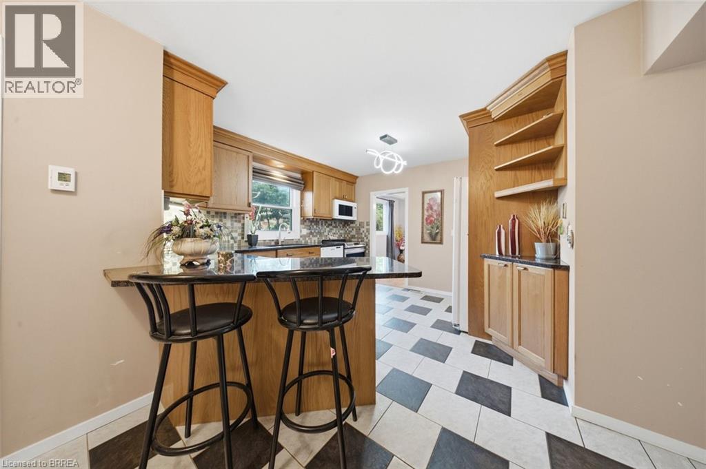 106 MEMORIAL Drive - 11