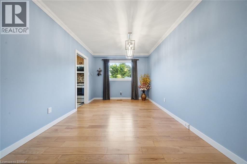 106 MEMORIAL Drive - 4