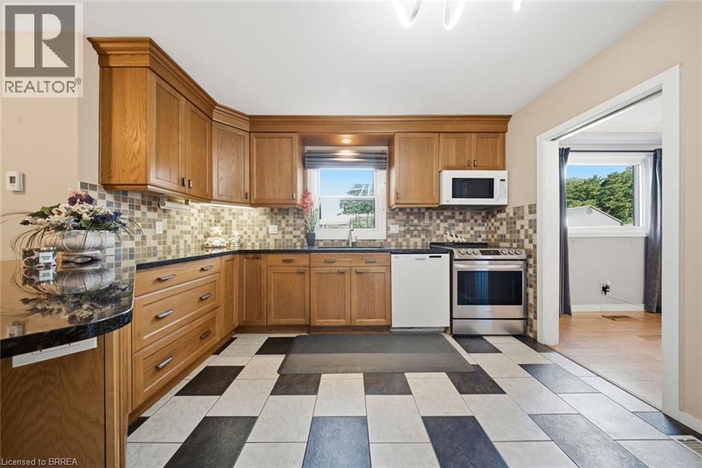 106 MEMORIAL Drive - 8