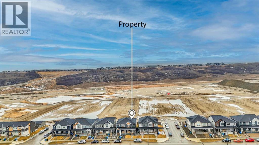 667 Wolf Willow Boulevard SE - 5