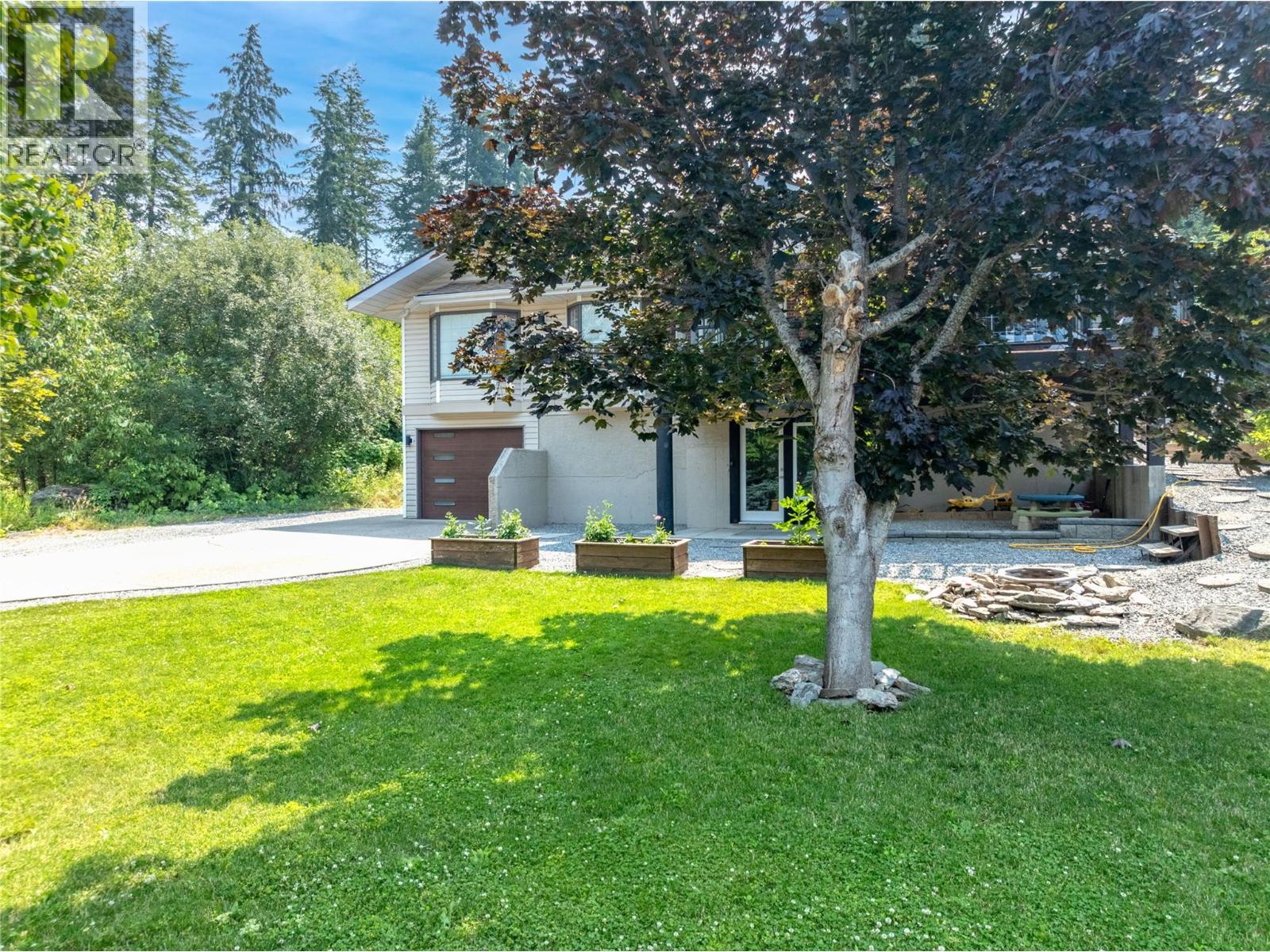  2620 Grand View Place, Blind Bay