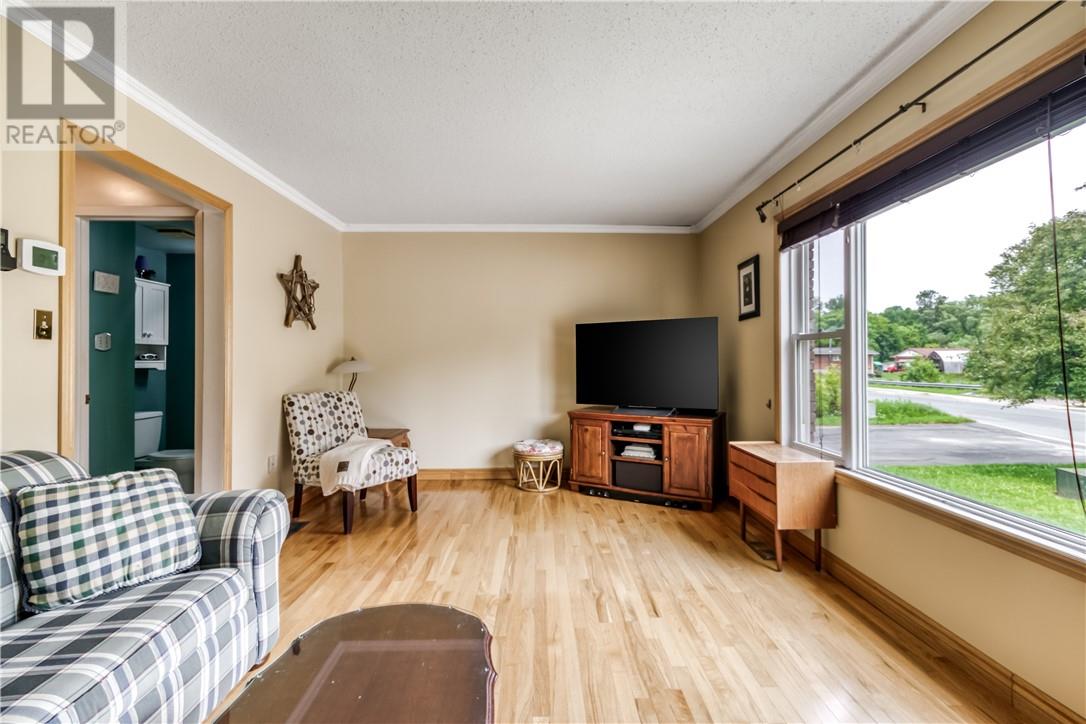 1025 Arthur Street - 19