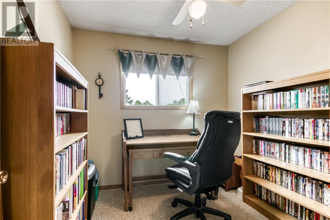1025 Arthur Street - 25