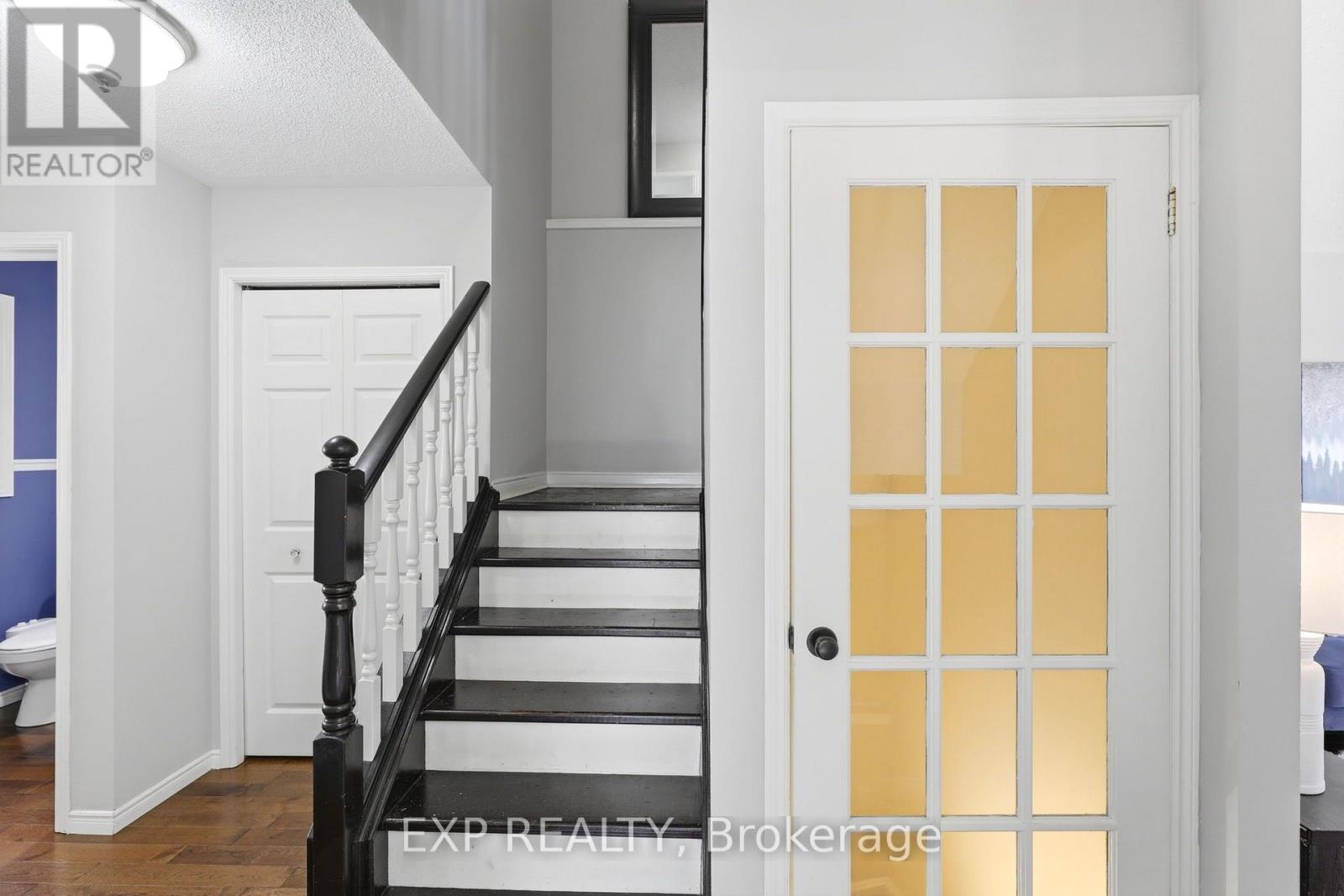 111 GERALD CRESCENT - 22