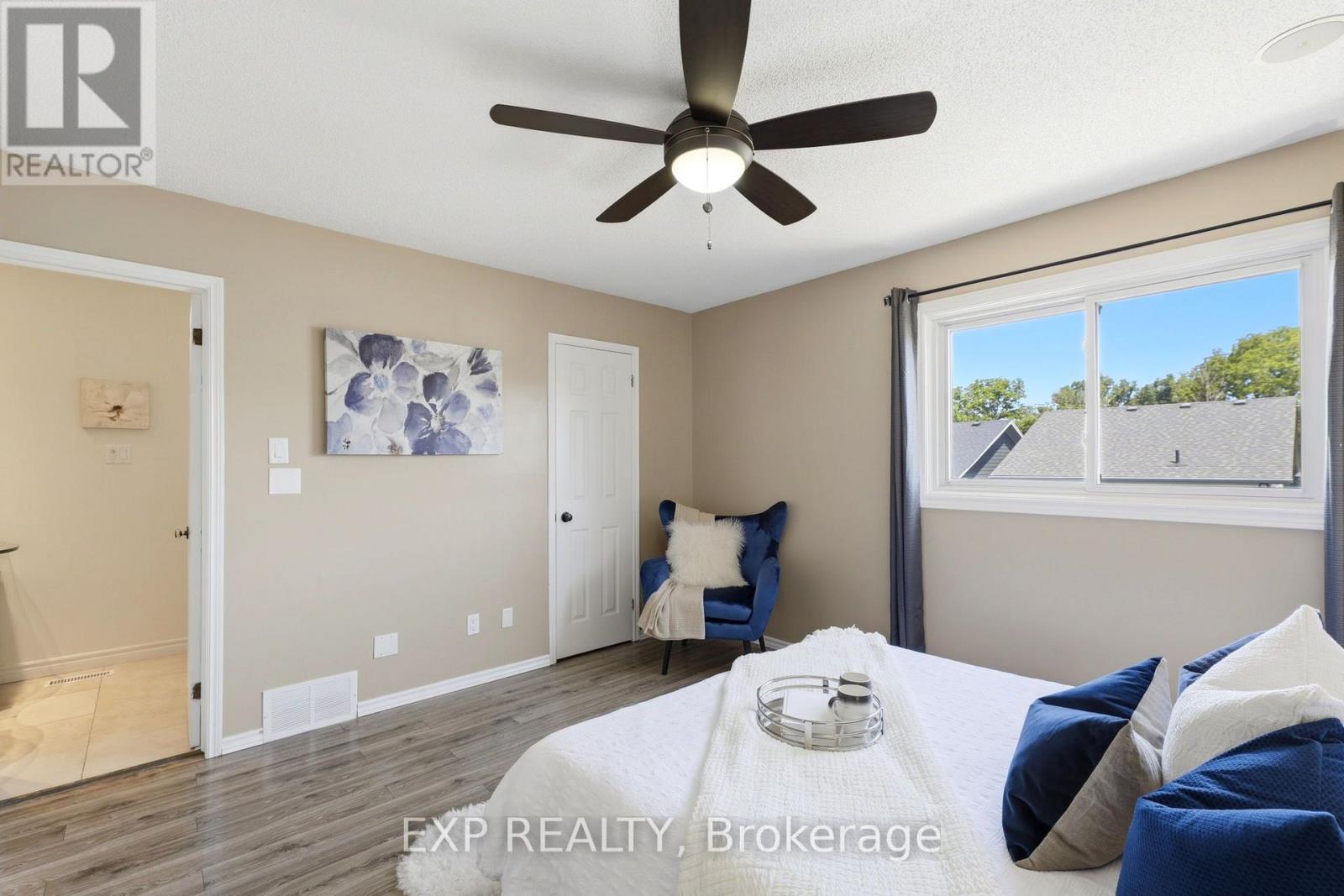 111 GERALD CRESCENT - 26