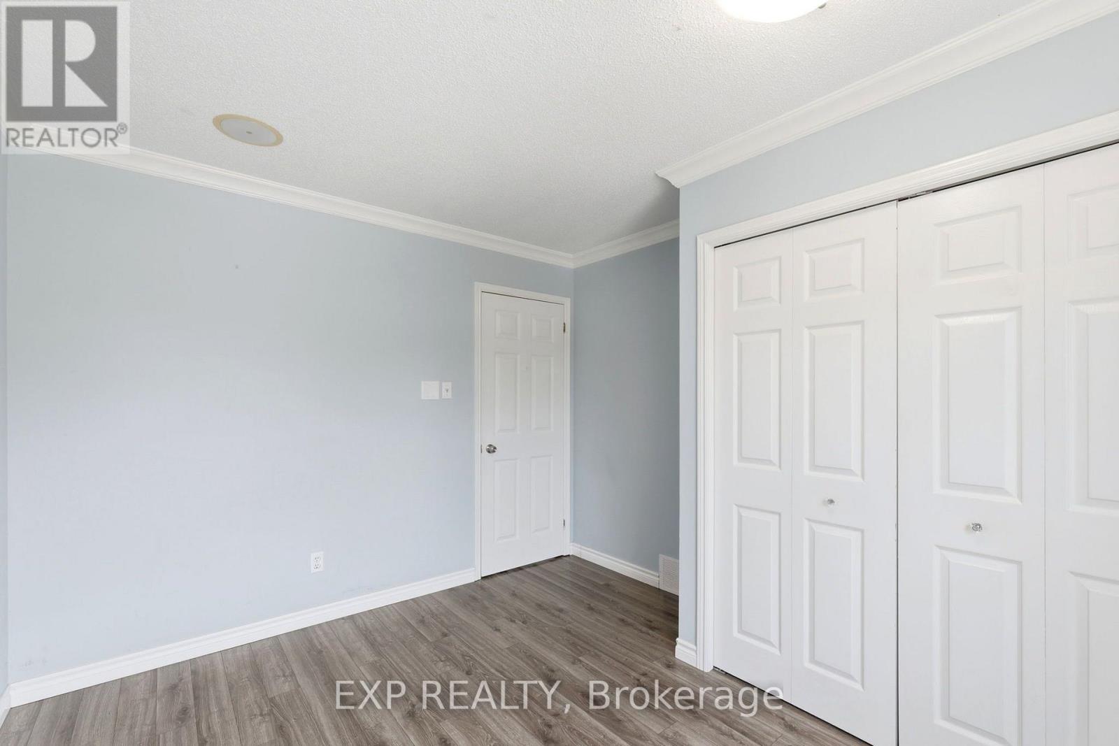 111 GERALD CRESCENT - 30