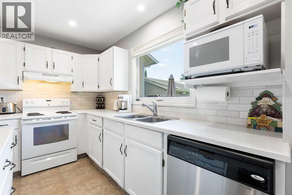 95 Riverbrook Road SE - photo 4