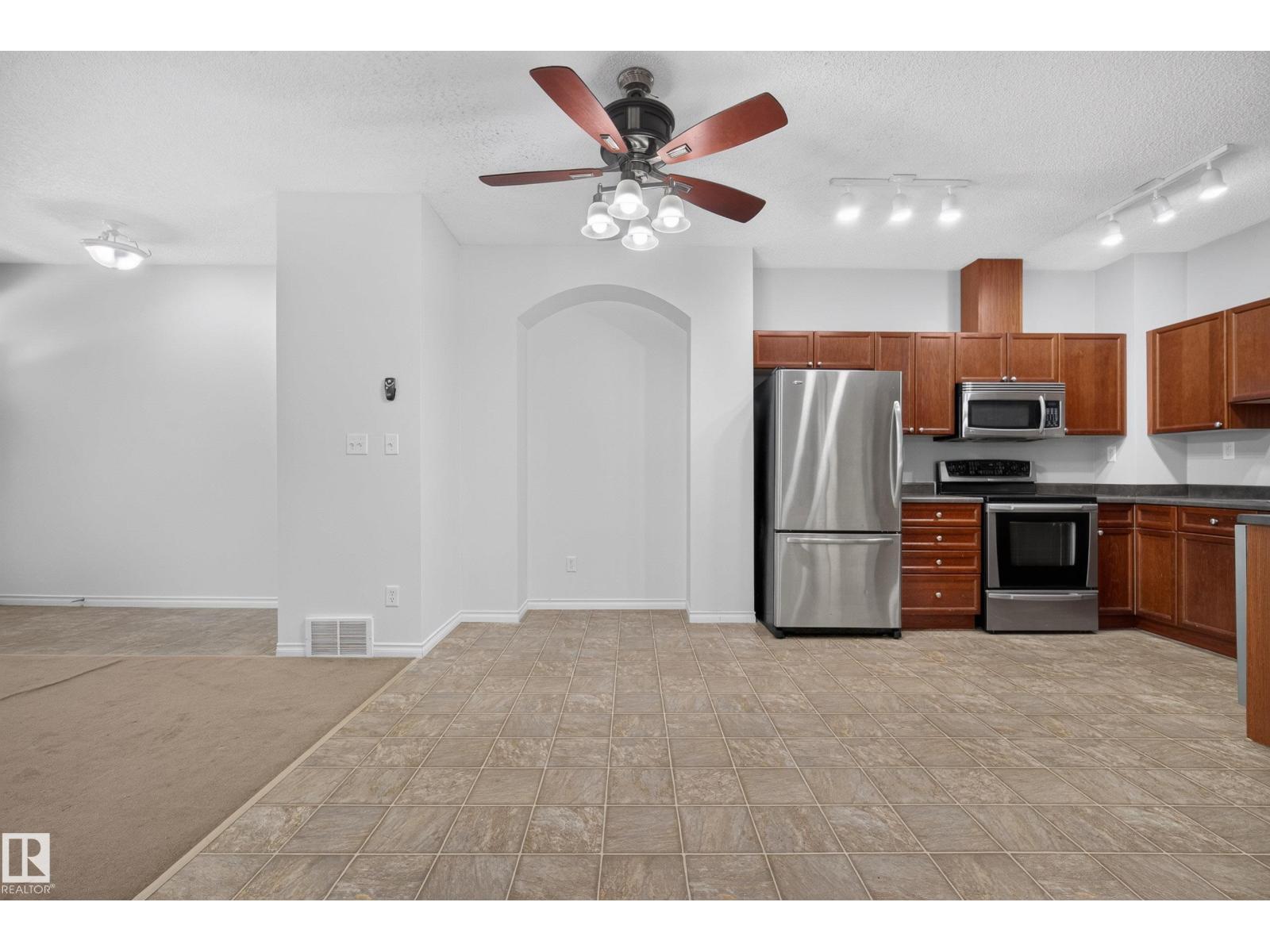 #113 3010 33 AV NW - 14